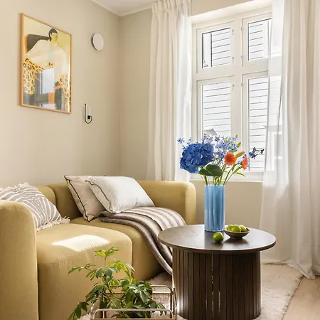 Апартаменты At Bryggen - Modern 1 Bedroom Apartment! Берген