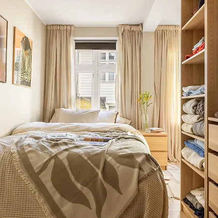 Апартаменты At Bryggen - Modern 1 Bedroom Apartment! Берген