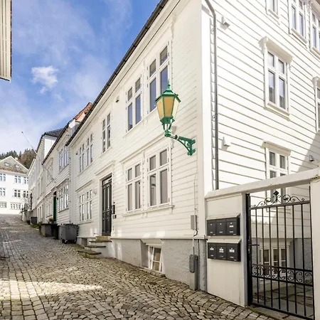 Апартаменты At Bryggen - Modern 1 Bedroom Apartment! *